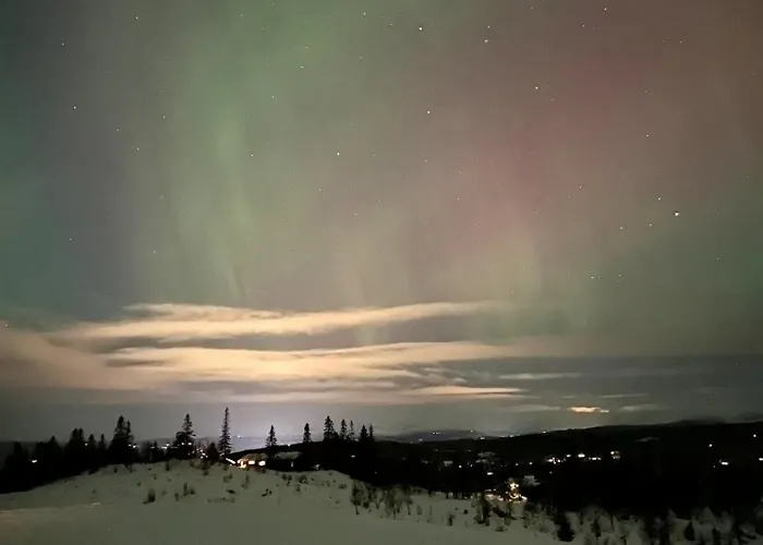 Tommerhytte I Valdres Med Panoramautsikt Over Fjellene